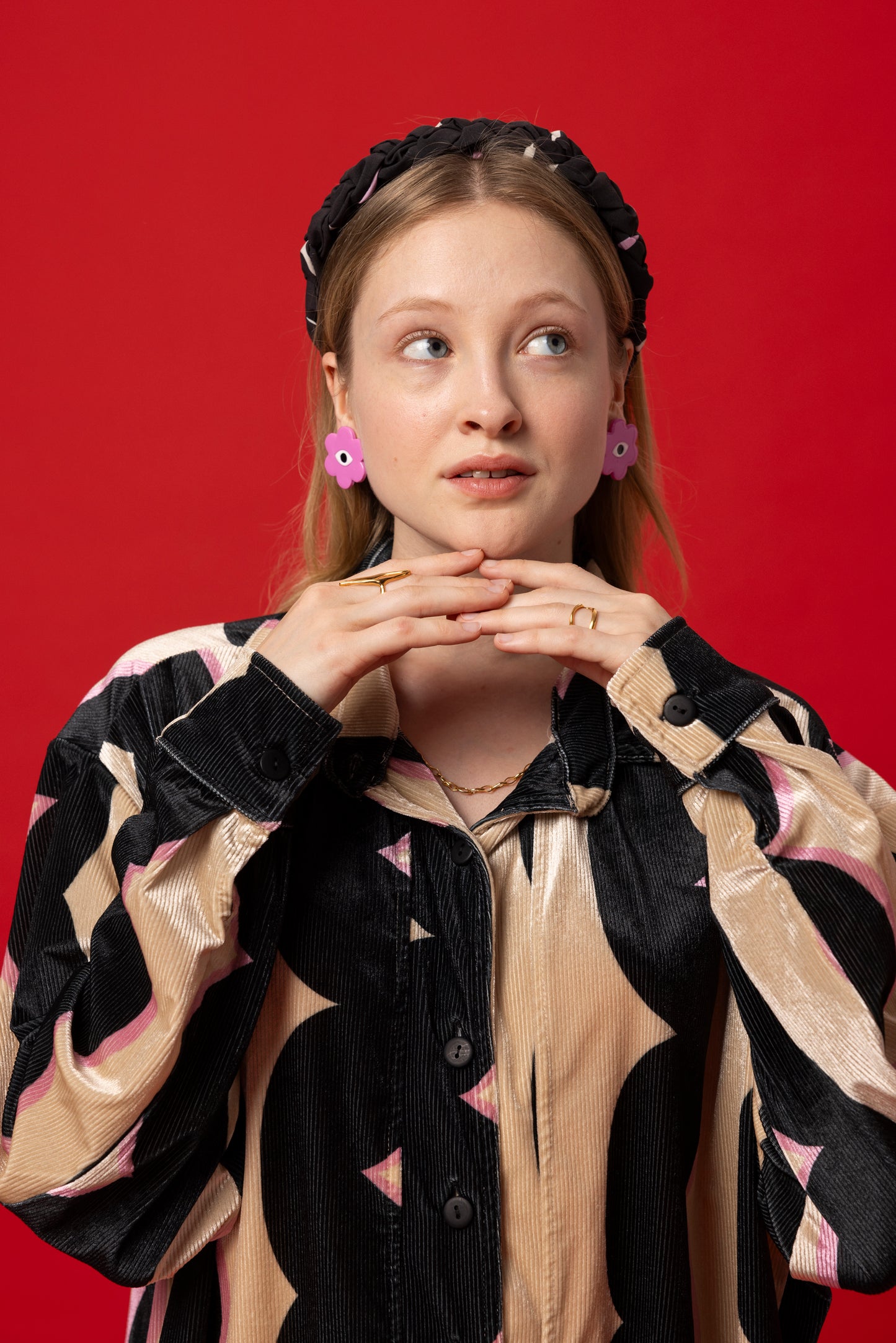 Diesblon x  Adelie Pengu Earrings 👁️