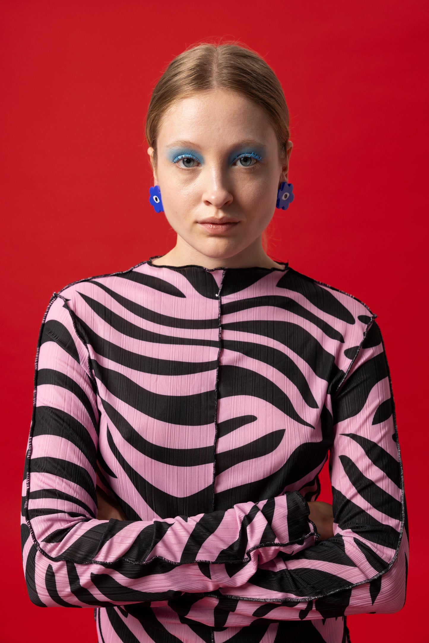 Diesblon x  Adelie Pengu Earrings 👁️