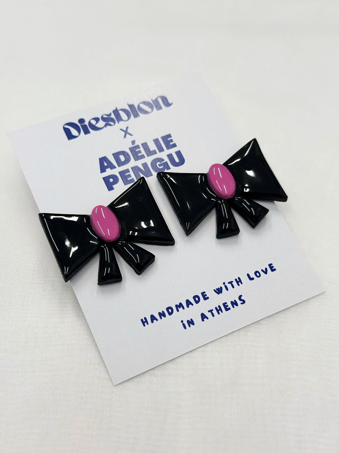 Diesblon x Adelie Pengu bow earrings 🎀