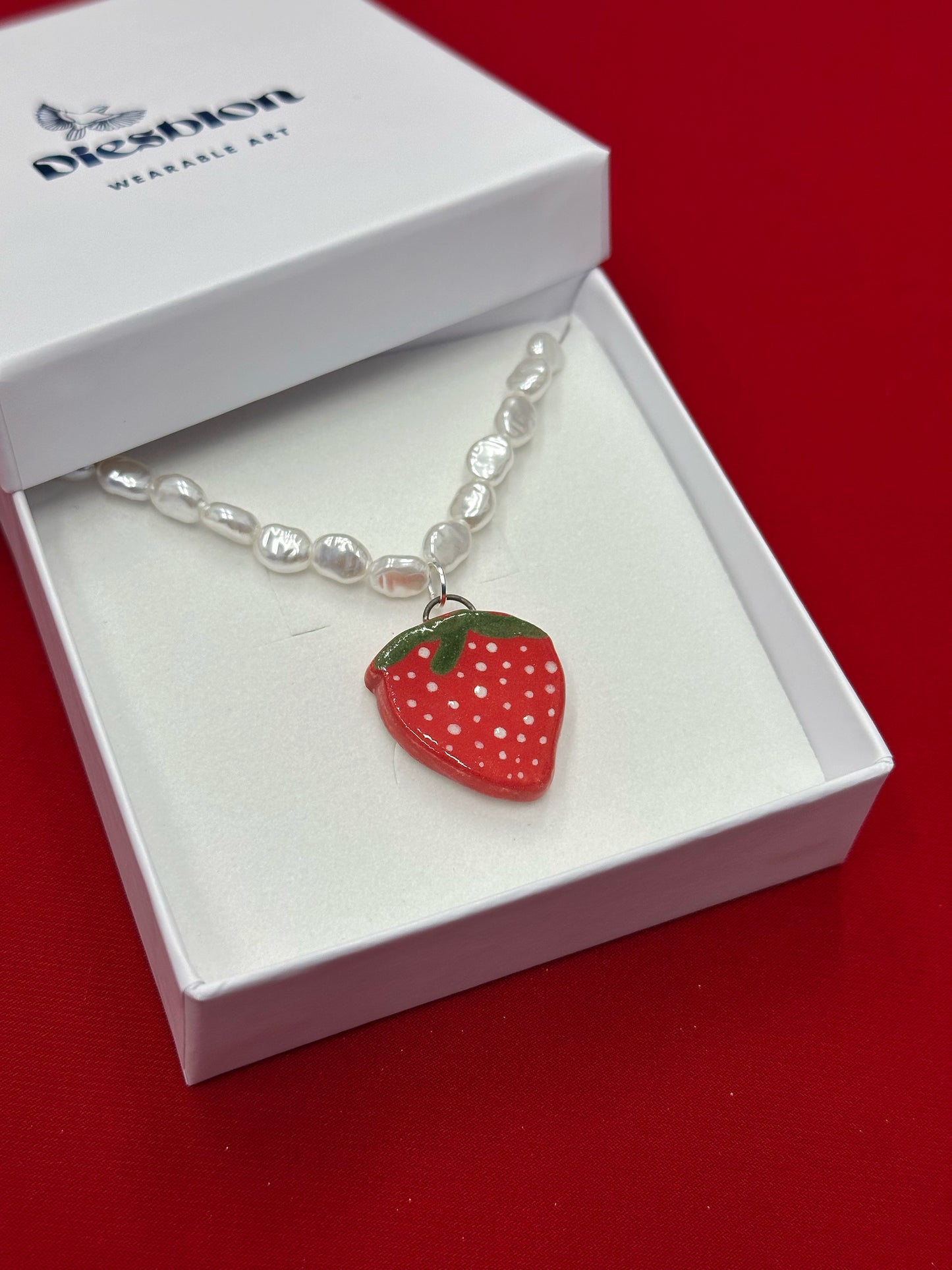 Strawberry ceramic necklace π