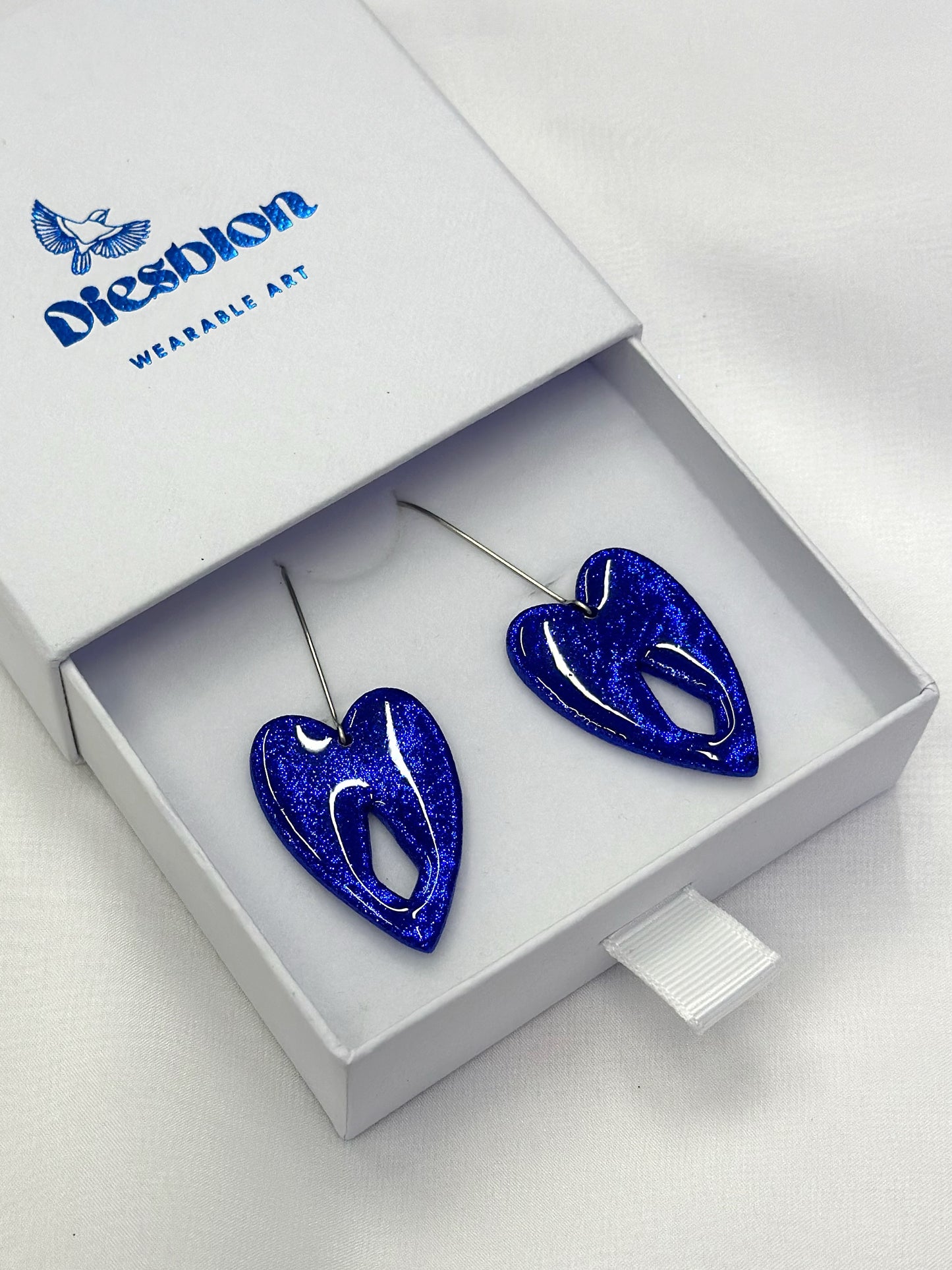 Signature Earrings!!💙